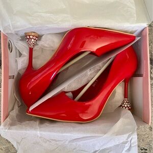 NEVER WORN Red Patent Leather Heels w/ Rhinestone Embellishment | Size 8
